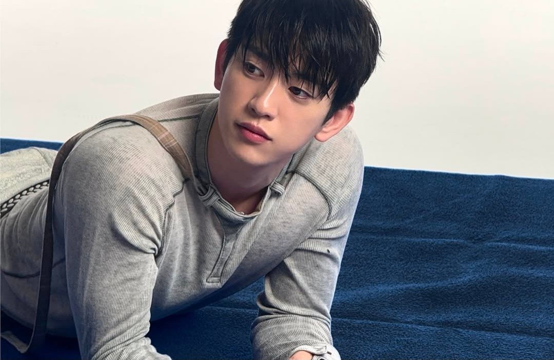 Park Jinyoung to Hold First Solo Concert Tour in Manila This December